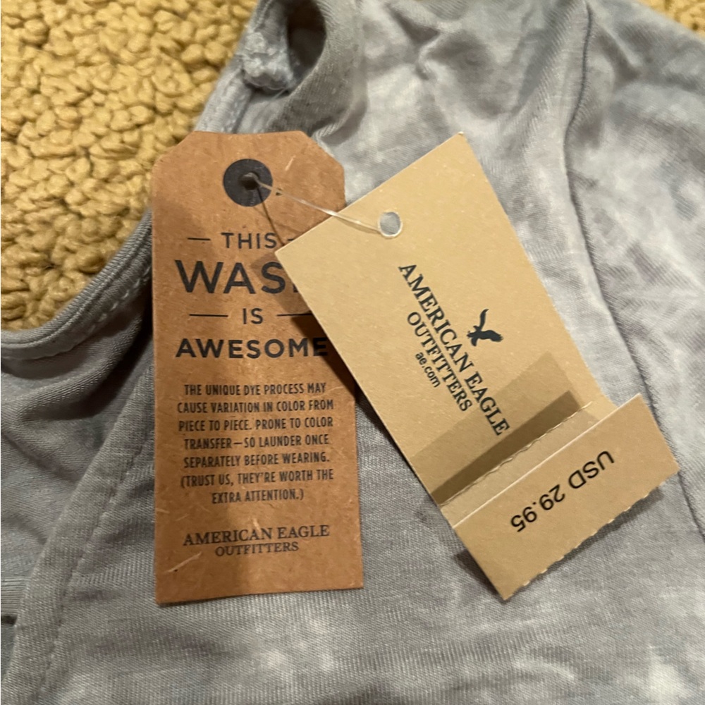 American Eagle Long Sleeved Top, very soft material!